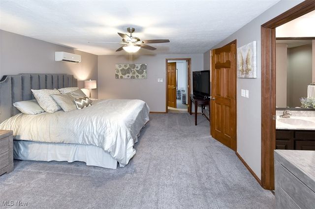 2301 W Royalton Road, Broadview Heights, OH 44147