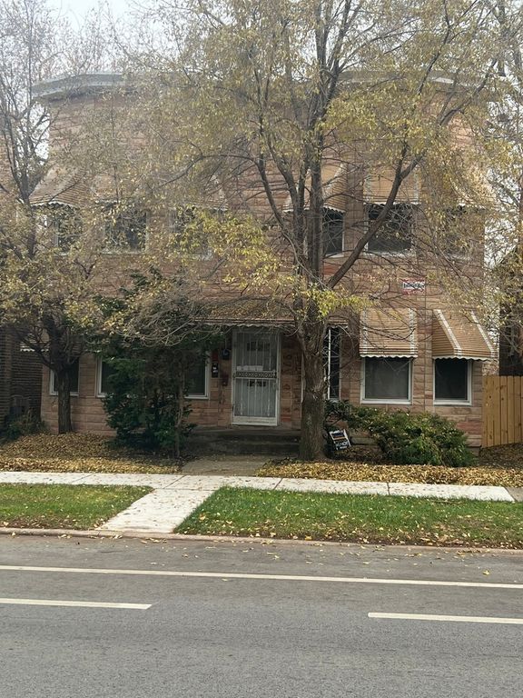 1845 E 93rd Street 2E, Chicago, IL 60617