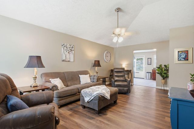 1123 Jonestown Lane, Lexington, KY 40517