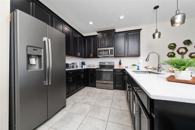 1133 CHALLENGE DRIVE 1133, Davenport, FL 33896