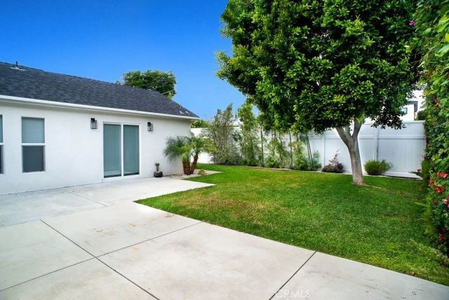 5161 Nestle Avenue, Tarzana, CA 91356