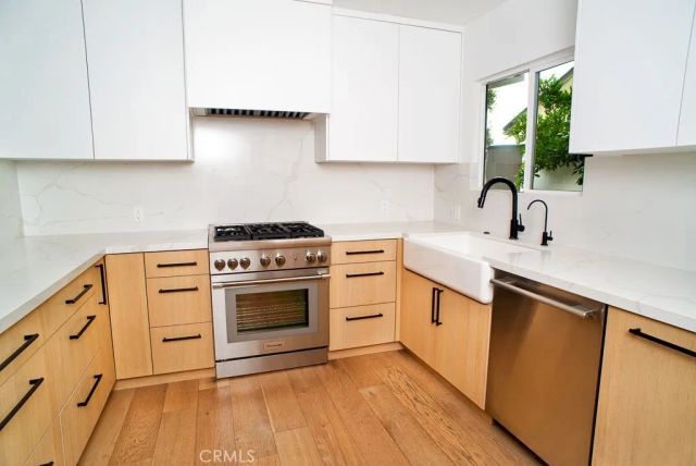 5161 Nestle Avenue, Tarzana, CA 91356