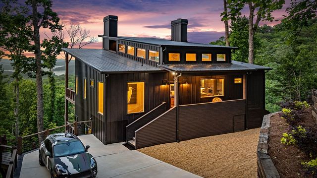 61 Ripshin Heights, Blue Ridge, GA 30513