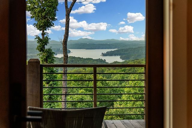 61 Ripshin Heights, Blue Ridge, GA 30513