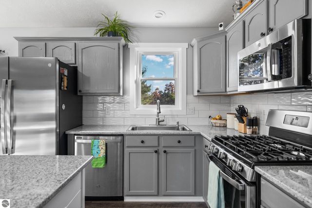 10791 Cedar Run Road, Traverse City, MI 49684