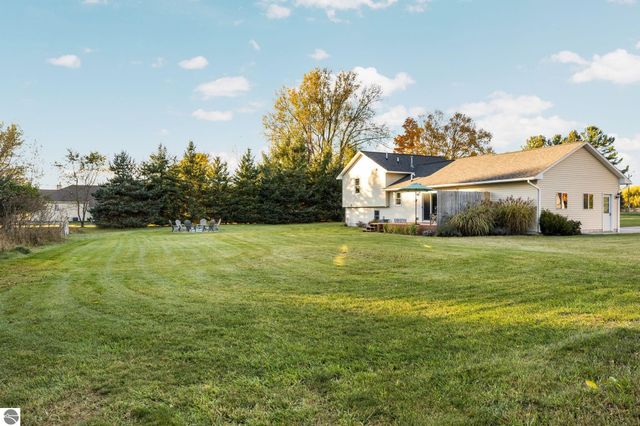 10791 Cedar Run Road, Traverse City, MI 49684