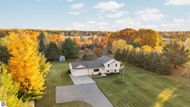 10791 Cedar Run Road, Traverse City, MI 49684