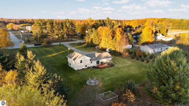 10791 Cedar Run Road, Traverse City, MI 49684