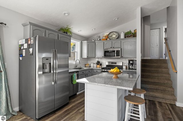 10791 Cedar Run Road, Traverse City, MI 49684