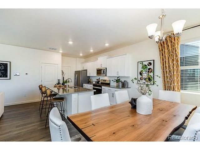 942 Tallus St, Lochbuie, CO 80603