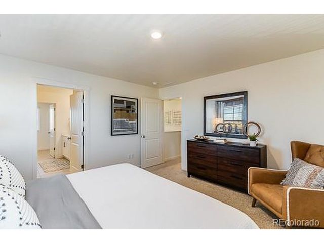 942 Tallus St, Lochbuie, CO 80603