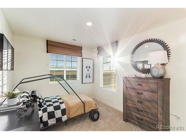 942 Tallus St, Lochbuie, CO 80603