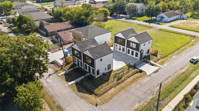 4202 Kewanee Street A, Houston, TX 77051