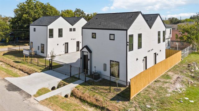 4202 Kewanee Street A, Houston, TX 77051