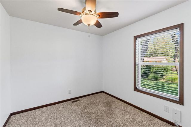 1108 NE 52nd Terrace, Kansas City, MO 64118