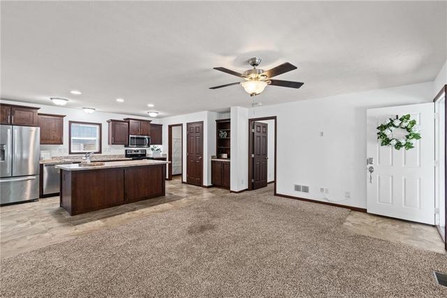 1108 NE 52nd Terrace, Kansas City, MO 64118