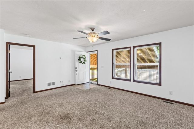 1108 NE 52nd Terrace, Kansas City, MO 64118