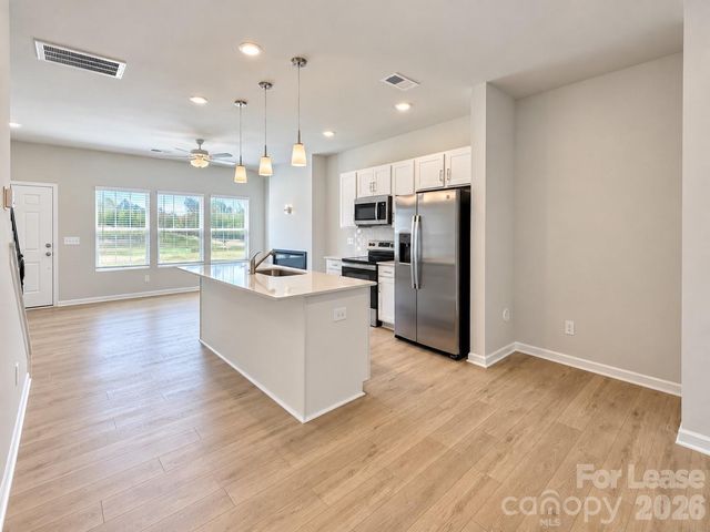 6514 Harlech Street, Charlotte, NC 28269