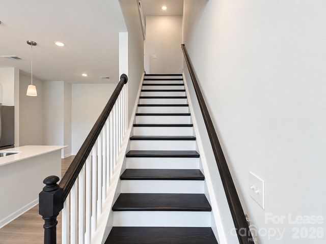 6514 Harlech Street, Charlotte, NC 28269