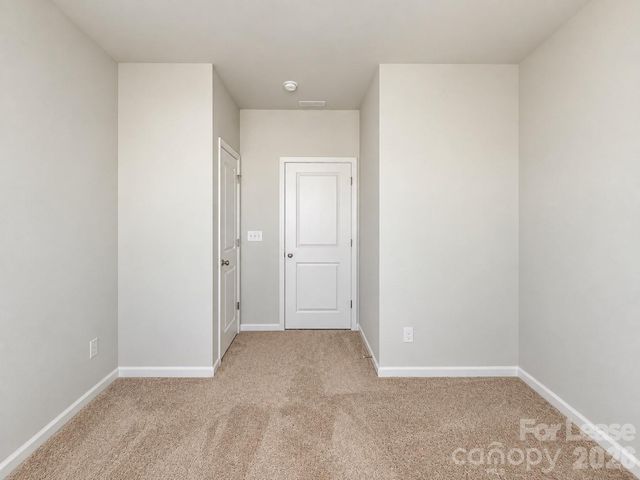 6514 Harlech Street, Charlotte, NC 28269