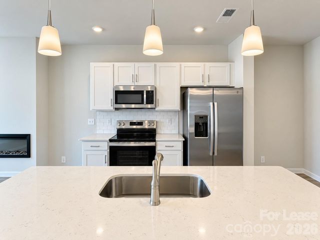 6514 Harlech Street, Charlotte, NC 28269
