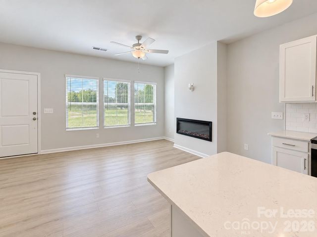 6514 Harlech Street, Charlotte, NC 28269