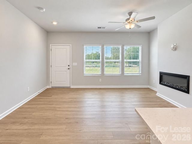 6514 Harlech Street, Charlotte, NC 28269