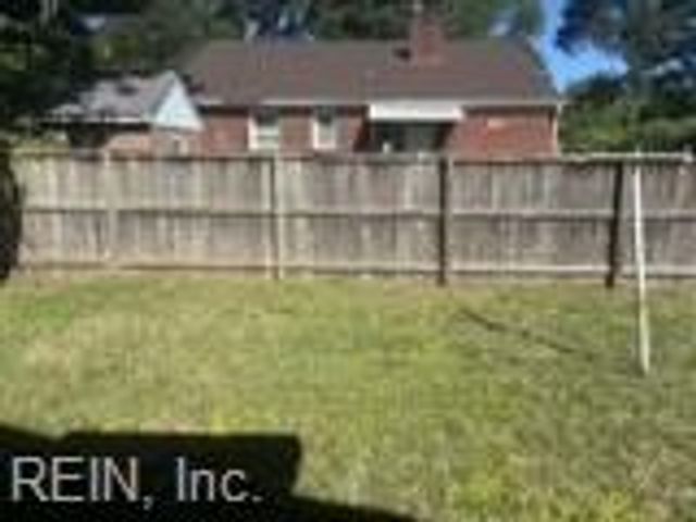 608 Edinburg AVE, Chesapeake, VA 23324