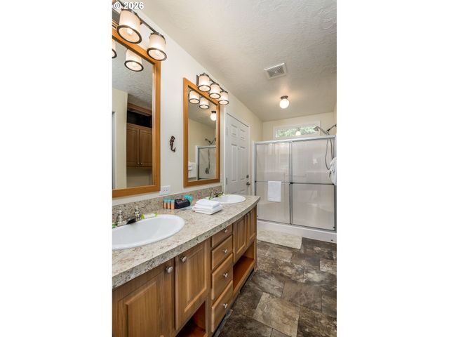 4567 FOULWEATHER St, Florence, OR 97439