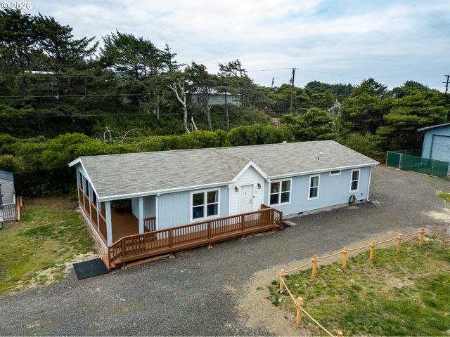 4567 FOULWEATHER St, Florence, OR 97439