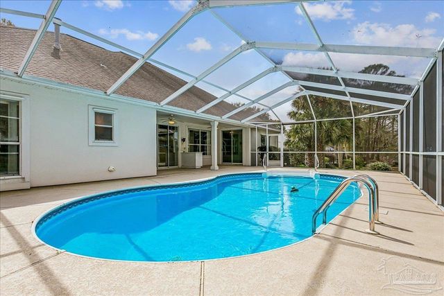 5029 High Pointe Dr, Pensacola, FL 32505