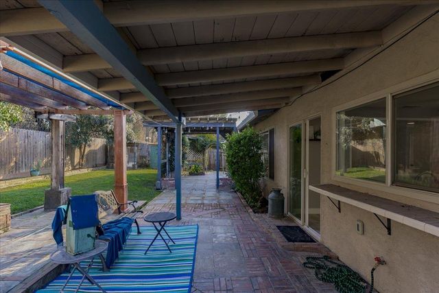 6334 Appian Way, Carmichael, CA 95608