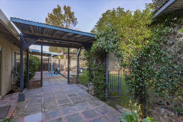 6334 Appian Way, Carmichael, CA 95608