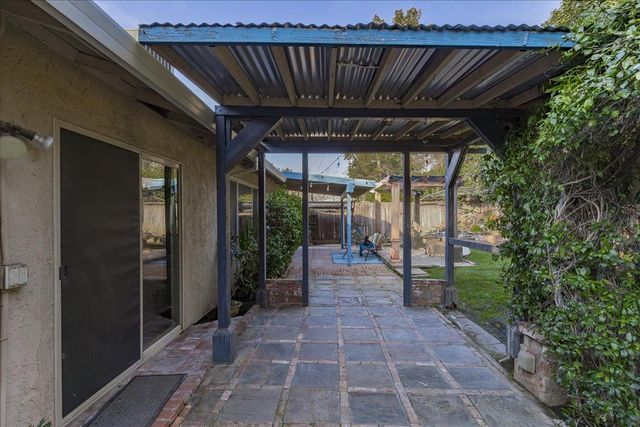 6334 Appian Way, Carmichael, CA 95608