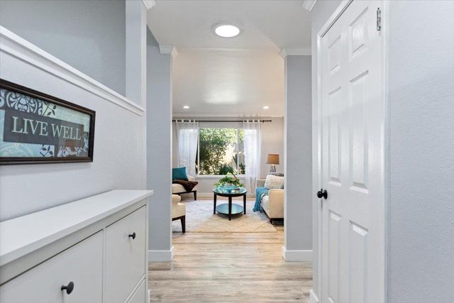 6334 Appian Way, Carmichael, CA 95608