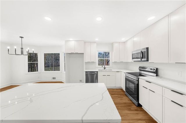 2708 Irene Circle, Duluth, GA 30096