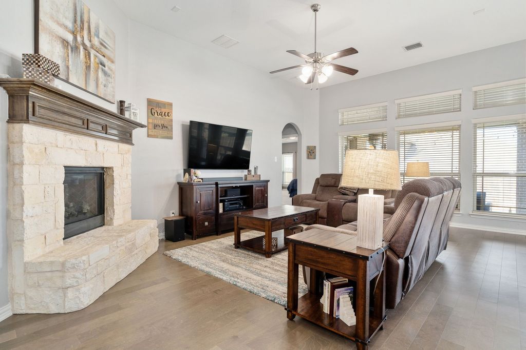1705 Stags Leap Trail, Kennedale, TX 76060 — photo 5