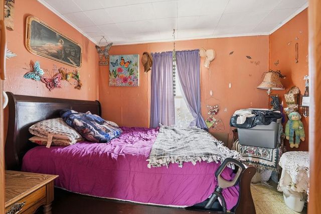 353 W 18TH AVENUE, Oshkosh, WI 54902