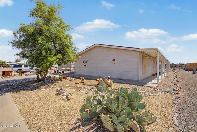 3611 N ILLINOIS Avenue, Florence, AZ 85132
