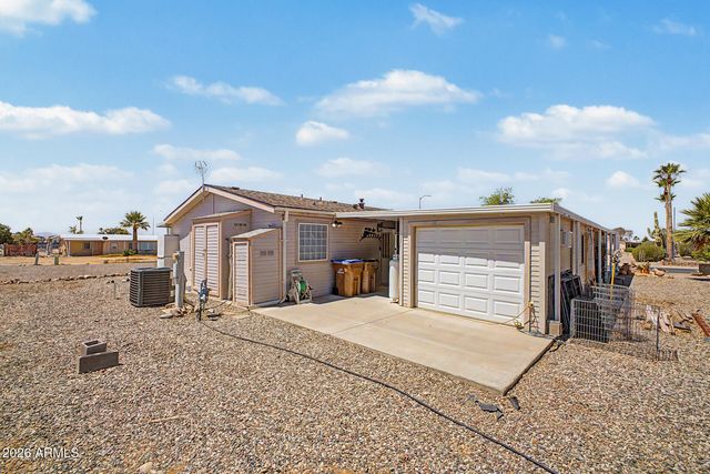 3611 N ILLINOIS Avenue, Florence, AZ 85132