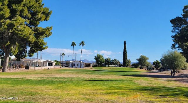 3611 N ILLINOIS Avenue, Florence, AZ 85132