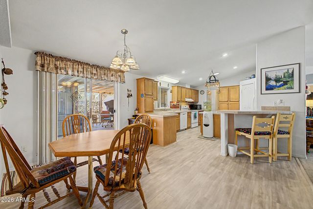 3611 N ILLINOIS Avenue, Florence, AZ 85132