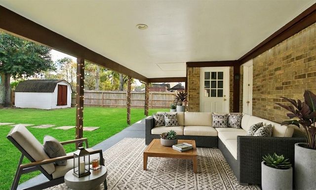 14335 Sun Harbor Drive, Houston, TX 77062