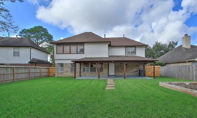 14335 Sun Harbor Drive, Houston, TX 77062