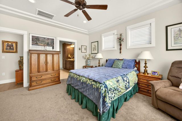 4084 Crystal Springs Drive, Medford, OR 97504