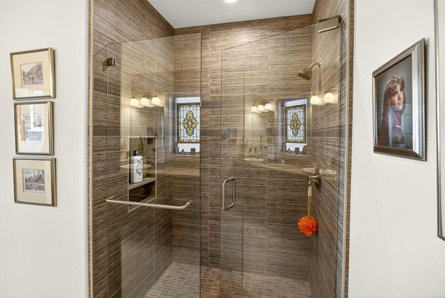 4084 Crystal Springs Drive, Medford, OR 97504