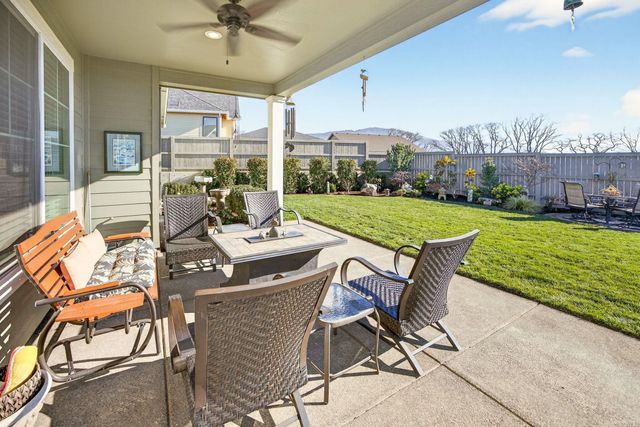 4084 Crystal Springs Drive, Medford, OR 97504