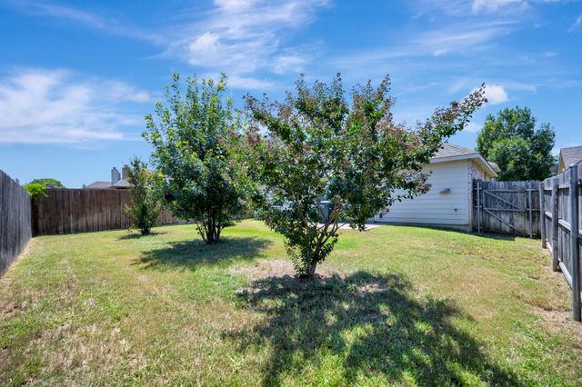 3909 Long Hollow Road, Fort Worth, TX 76262