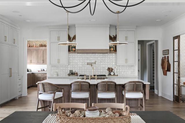 1936 Silver Fox Rd, Thompsons Station, TN 37179