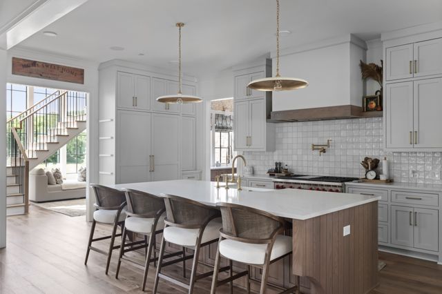 1936 Silver Fox Rd, Thompsons Station, TN 37179